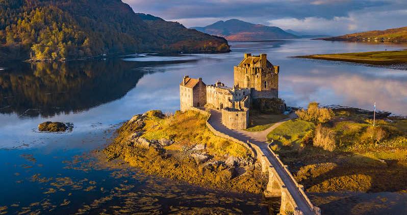 ELIAN DONAN CASTLE CRUCEROS ESCOCIA SCOTLAND CRUISES UK HIGHLANDS SCOTLAND